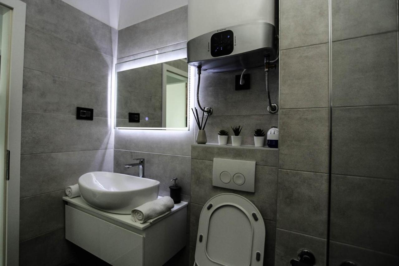 Leelee Apartment Rijeka Ngoại thất bức ảnh