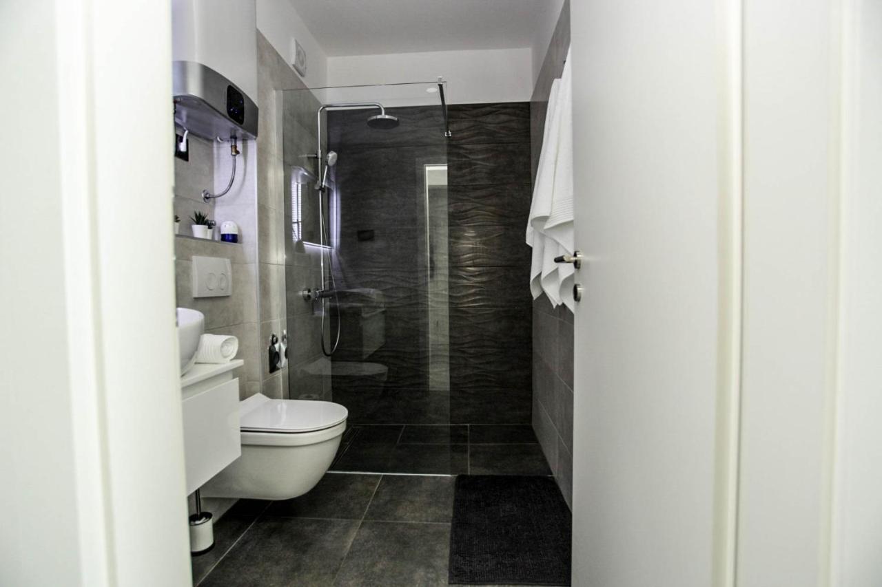 Leelee Apartment Rijeka Ngoại thất bức ảnh